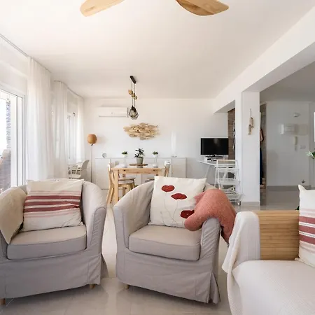 El Acuario - Primera Linea Y Todas Ventanas Dan Al Mar Apartamento *
